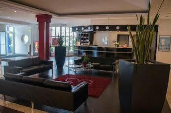 Ramada By Wyndham 3*
